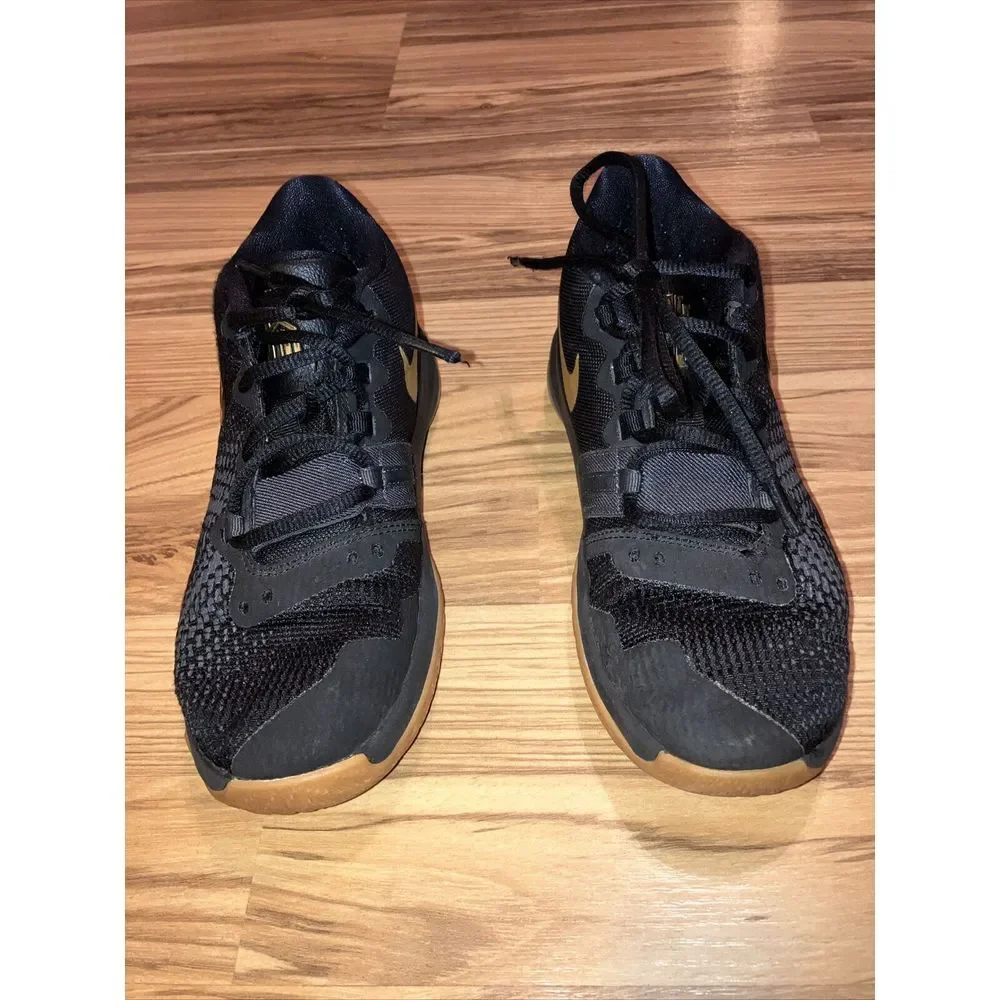 Nike Kyrie Flytrap Black-Metallic‎ Gold RARE Shoes Sneakers Boys 4Y 4 Youth
